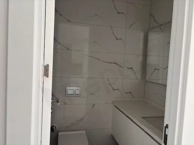 Продаётся квартира с 4 спальнями и с собственным садом, от собственника, в Бодруме