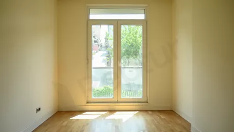 Продаётся 4-х ком. 178 м² квартира на 1-м этаже, в новостройке бизнес-класса, в центре города