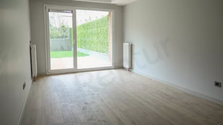 Бейликдюзю, 3-к, 121 м², 2 спальни, с американской кухней