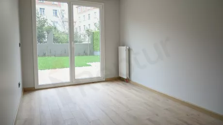 Бейликдюзю, 3-к, 121 м², 2 спальни, с американской кухней