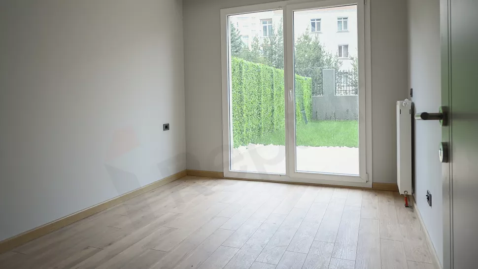 Бейликдюзю, 3-к, 121 м², 2 спальни, с американской кухней