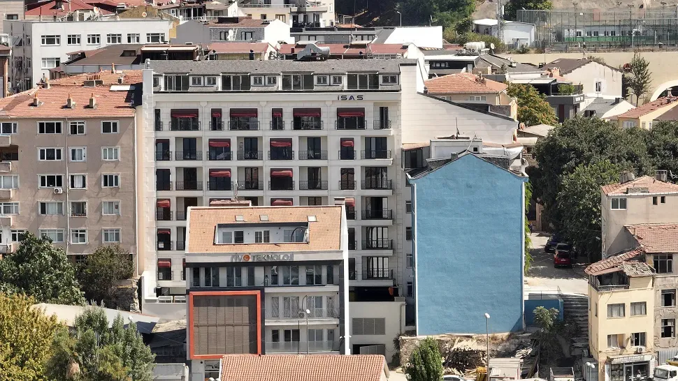 Новая 1+1 в Golden Palace Beyoğlu у набережной Золотого Рога