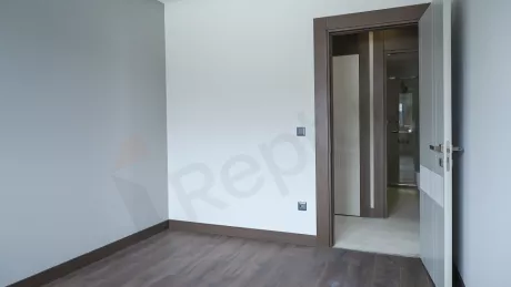 Продаётся эксклюзивный двухуровневый пентхаус 400 м² на 5-м этаже в районе Бейликдюзю – стиль и комфорт