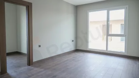 Продаётся эксклюзивный двухуровневый пентхаус 400 м² на 5-м этаже в районе Бейликдюзю – стиль и комфорт