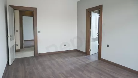 Продаётся эксклюзивный двухуровневый пентхаус 400 м² на 5-м этаже в районе Бейликдюзю – стиль и комфорт