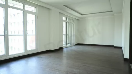 Продаётся 5-ти комнатная квартира площадью 237 м² на 5-м этаже, в новостройке бизнес-класса, в районе Таксим