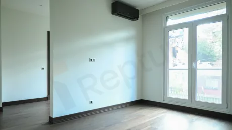 Продаётся 5-ти комнатная квартира площадью 237 м² на 5-м этаже, в новостройке бизнес-класса, в районе Таксим