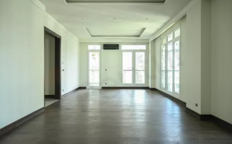 Продаётся 5-ти комнатная квартира площадью 237 м² на 5-м этаже, в новостройке бизнес-класса, в районе Таксим