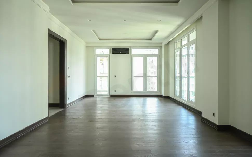 Продаётся 5-ти комнатная квартира площадью 237 м² на 5-м этаже, в новостройке бизнес-класса, в районе Таксим