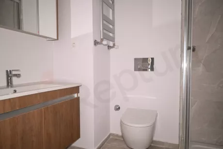 Квартира в новостройке: 1-комнатная, 47 м², на 2-м этаже, район Картал