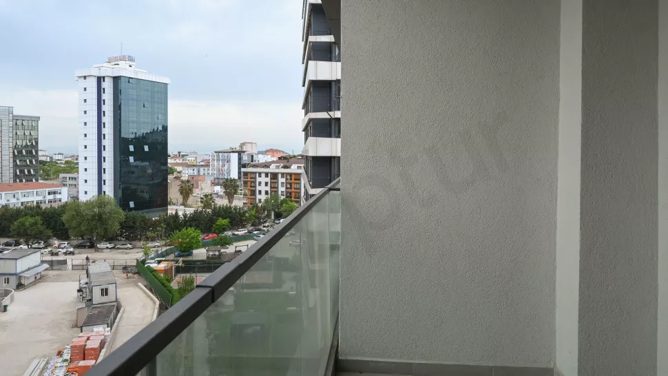 Квартира в новостройке: 1-комнатная, 47 м², на 6-м этаже, район Картал