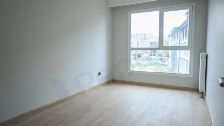Квартира в Стамбуле: продаётся 6-к, 266 м², на 3-м этаже, с отд. кухней