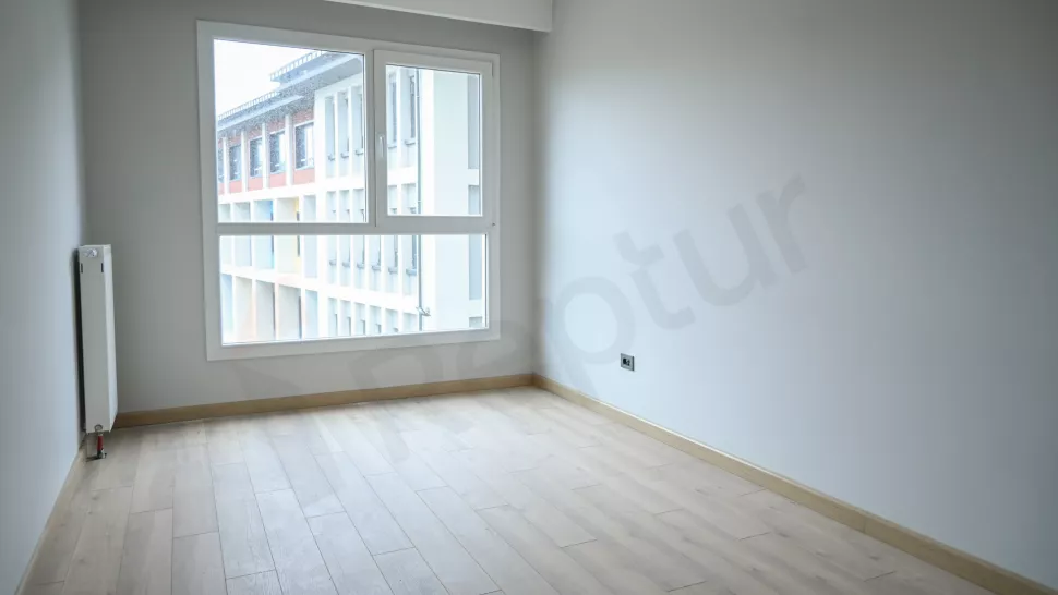 Квартира в Стамбуле: продаётся 6-к, 266 м², на 3-м этаже, с отд. кухней