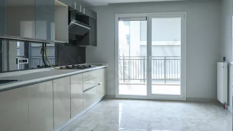 Квартира в Стамбуле: продаётся 6-к, 266 м², на 3-м этаже, с отд. кухней