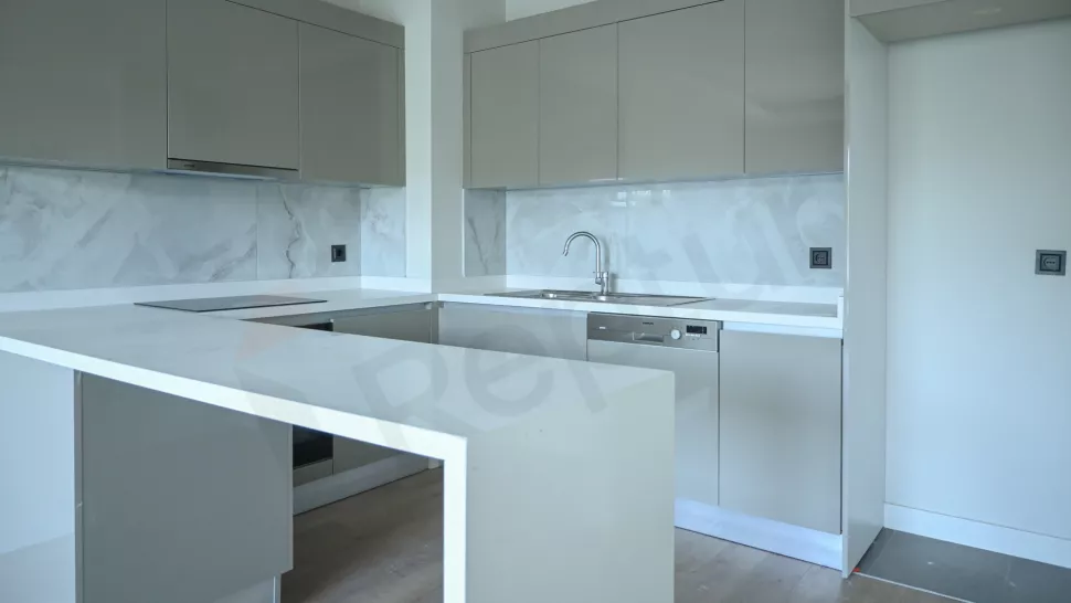 Квартира в Стамбуле: продаётся 3-комнатная, 120 м², с ремонтом