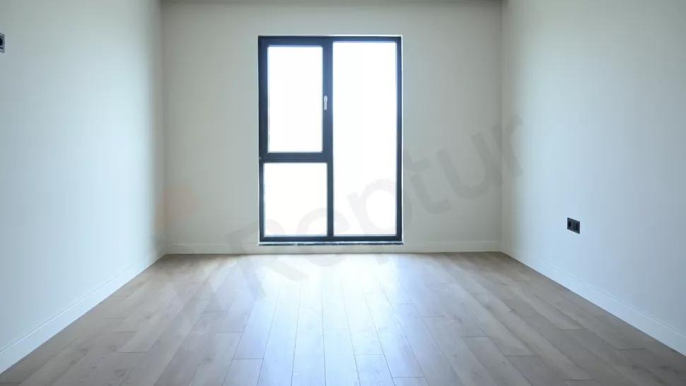 Квартира в Стамбуле: продаётся 3-комнатная, 120 м², с ремонтом, 6-й этаж