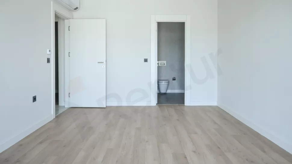 Квартира в Стамбуле: продаётся 3-комнатная, 120 м², с ремонтом, 6-й этаж