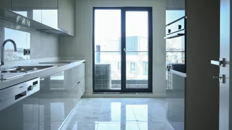 Квартира в Стамбуле: продаётся 3-комнатная, 143 м², с ремонтом, 13-й этаж