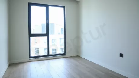 Квартира в Стамбуле: продаётся 3-комнатная, 143 м², с ремонтом, 13-й этаж