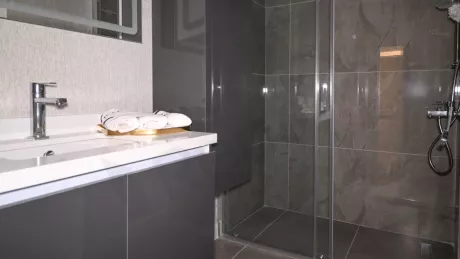Квартира в Стамбуле: продаётся 3-комнатная, 153 м², с отдельной кухней, с ремонтом
