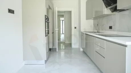 Квартира в Стамбуле: продаётся 3-комнатная, 153 м², с ремонтом