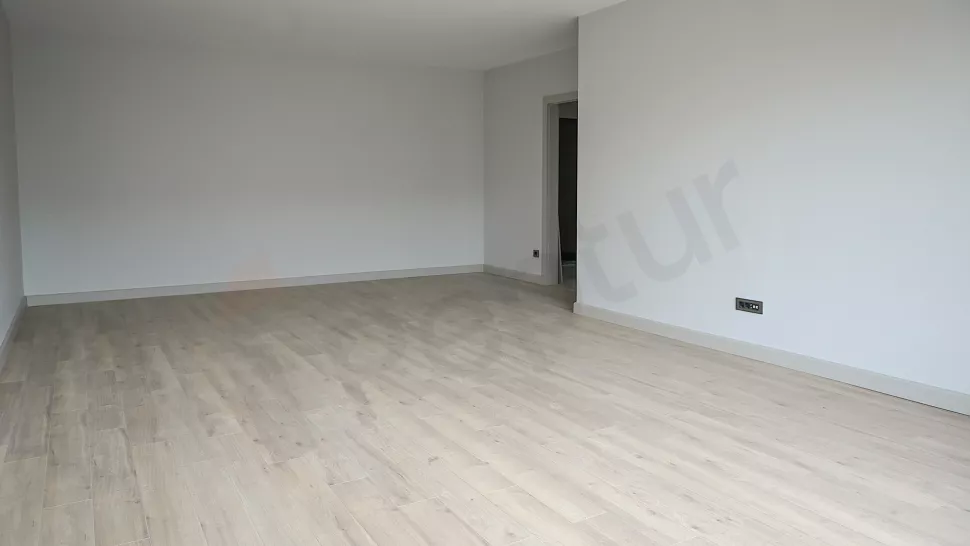 Квартира в Стамбуле: продаётся 4-к, 177 м², 3 спален