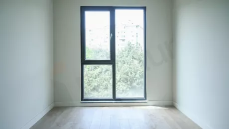 Квартира в Стамбуле: продаётся 4-комнатная, 144 м², с ремонтом, 1-й этаж