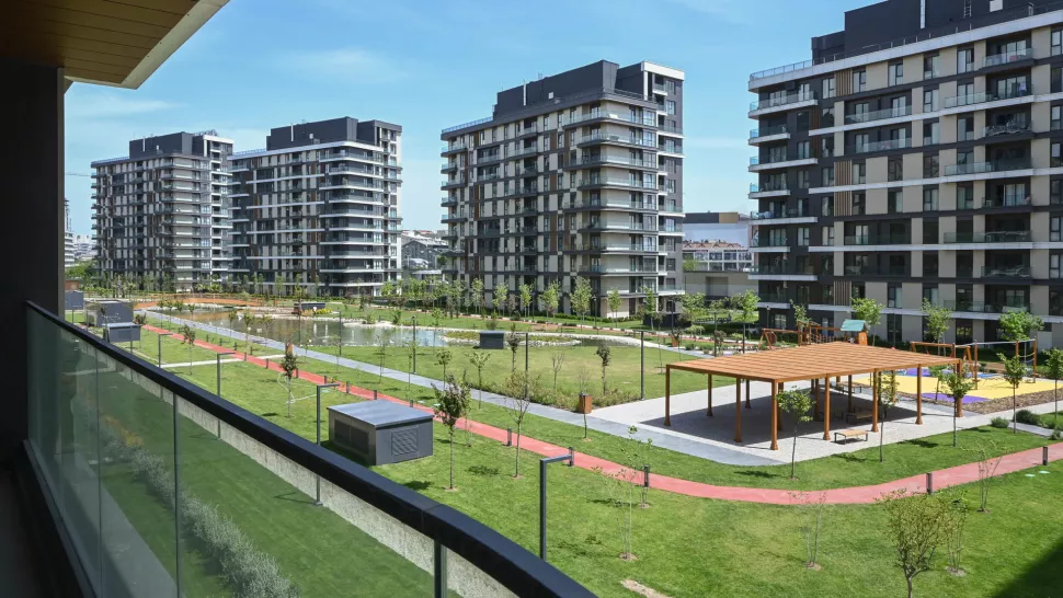 Квартира в Стамбуле: продаётся 4-комнатная, 180 м², с ремонтом, 2-й этаж