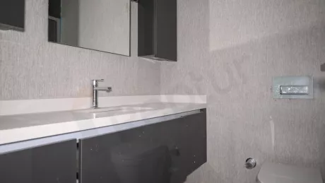 Квартира в Стамбуле: продаётся 4-комнатная, 180 м², с ремонтом, 2-й этаж