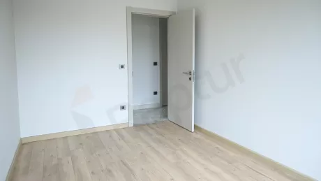 Квартира в Стамбуле: продаётся 5-к, 210 м², с отд. кухней