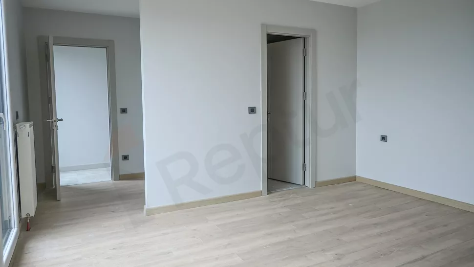 Квартира в Стамбуле: продаётся 5-к, 226 м², 4 спален, отд. кухня