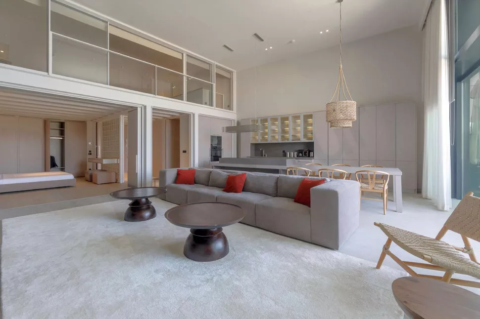 Недвижимость в Бодруме: дом премиум-класса с тремя спальнями и частным пляжем