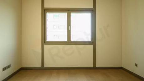 Недвижимость в Стамбуле: продаётся 5-комнатная квартира 310 м² на первой линии у моря