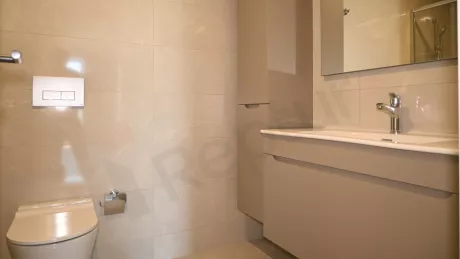 Продается современная 5-ти комн. квартира от застройщика в новом комплексе