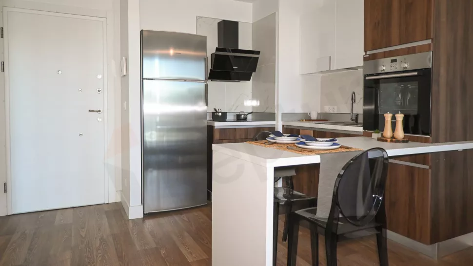 Продаётся 2-комнатная, 56 м², район Бахчешехир, эконом-класс
