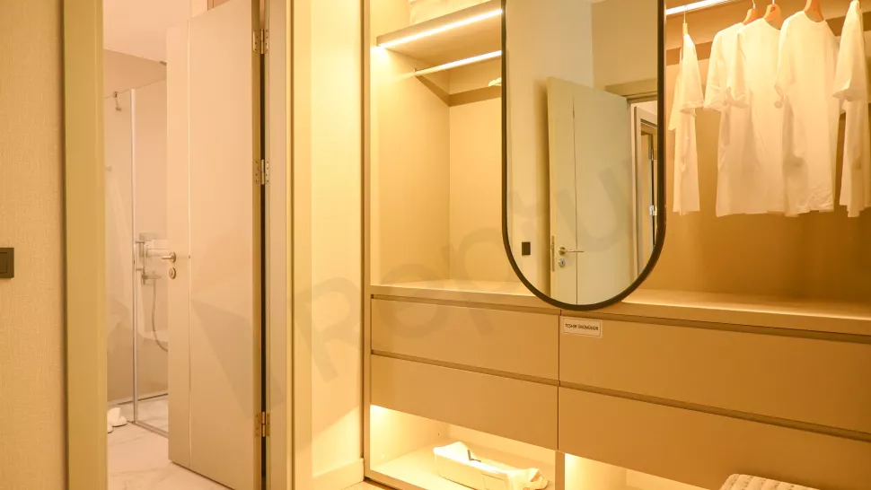 Продаётся 3-х спальная квартира в новостройке, площадью 175 м², на 1-м этаже