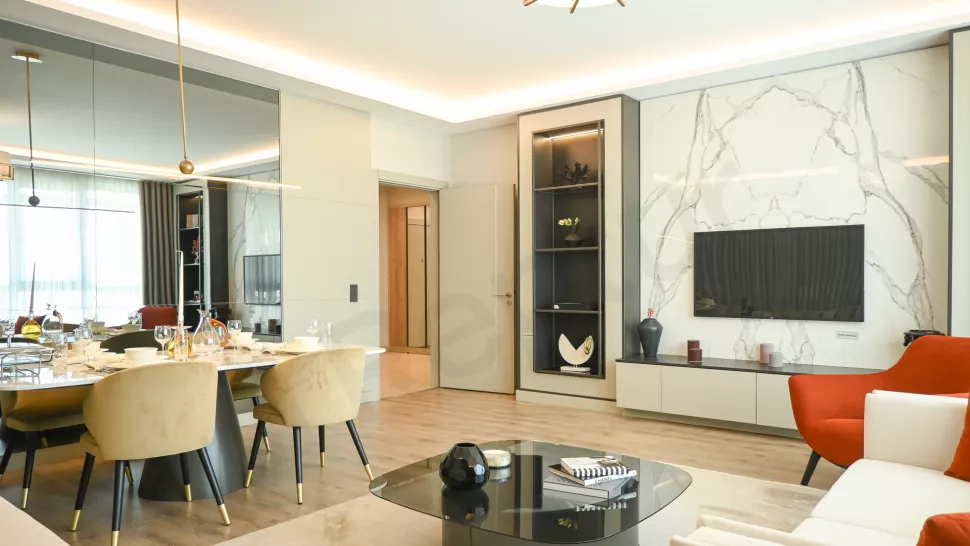 Продаётся 3-х спальная квартира в новостройке, площадью 175 м², на 1-м этаже