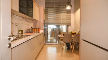 Продаётся 3-х спальная квартира в новостройке, площадью 175 м², на 1-м этаже