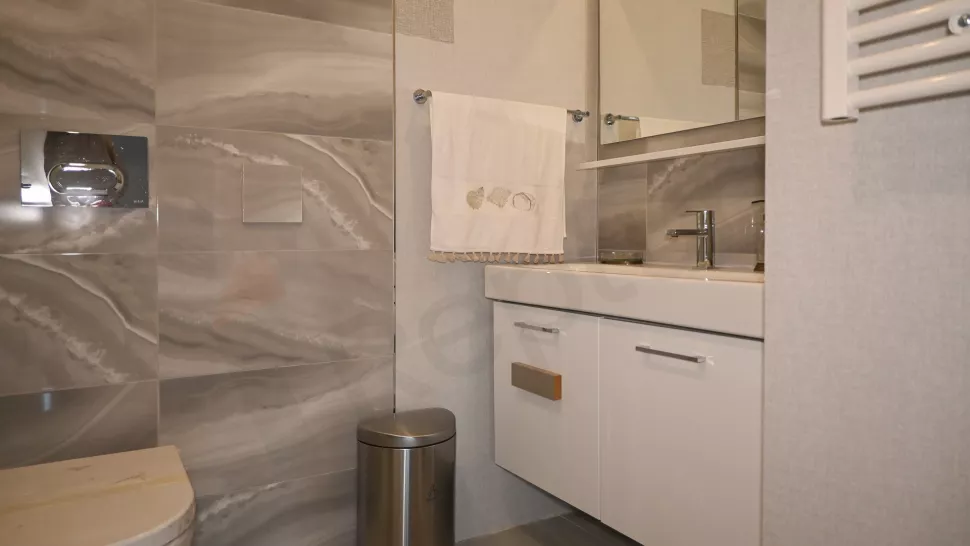 Продаётся 3-комнатная, 117 м², район Бахчешехир, эконом-класс