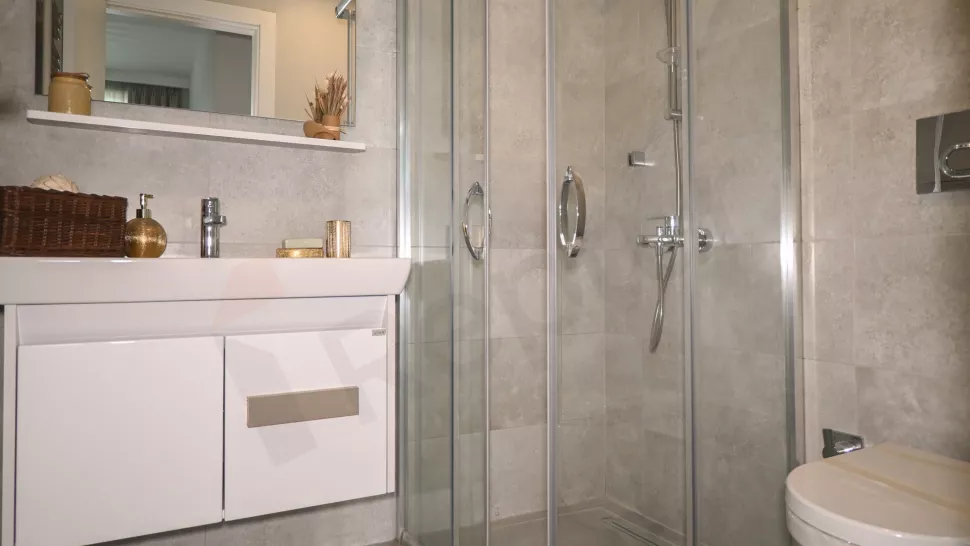 Продаётся 3-комнатная, 117 м², район Бахчешехир, эконом-класс