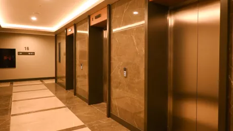 Продаётся 4-ком. квартира площадью 178 м² на 27-ом этаже от застройщика