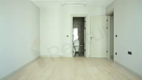 Продаётся 4-ком. квартира площадью 178 м² на 27-ом этаже от застройщика