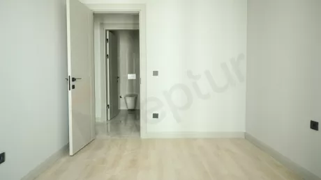 Продаётся 4-ком. квартира площадью 178 м² на 27-ом этаже от застройщика