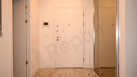 Продаётся 4-комнатная, 154 м², район Бахчешехир, эконом-класс