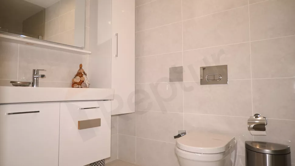 Продаётся 4-комнатная, 154 м², район Бахчешехир, эконом-класс