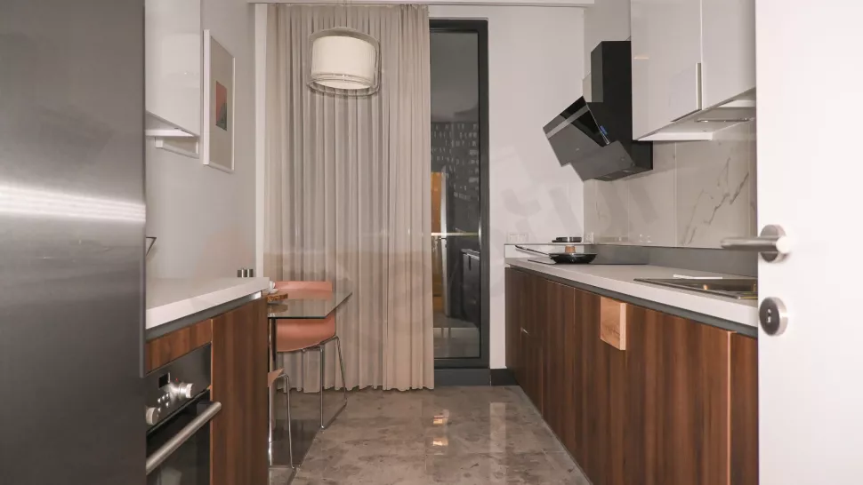 Продаётся 4-комнатная, 154 м², район Бахчешехир, эконом-класс