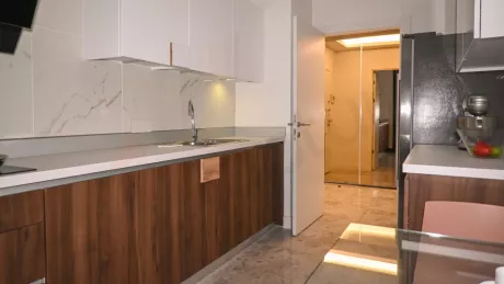 Продаётся 4-комнатная, 154 м², район Бахчешехир, эконом-класс