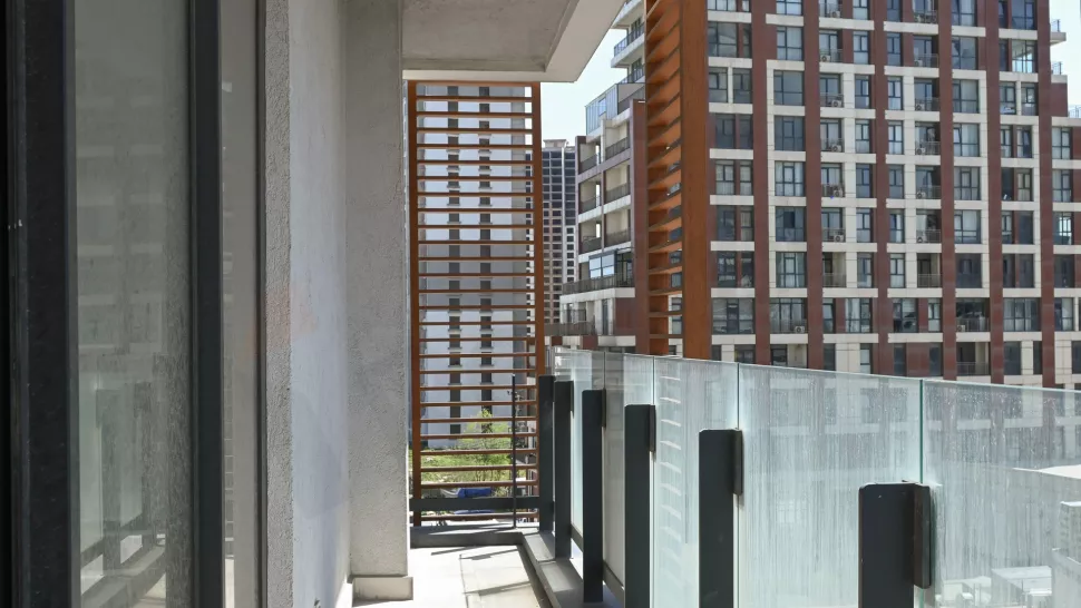 Продаётся 5-комнатная, 221 м², на 2-м этаже, район Бахчешехир, эконом-класс