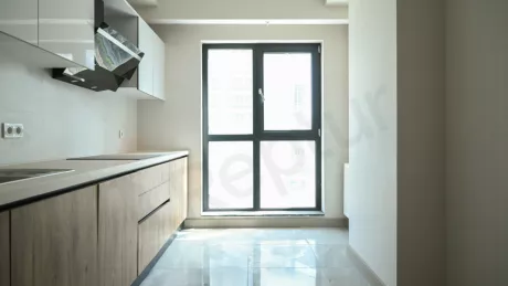 Продаётся 5-комнатная, 221 м², на 2-м этаже, район Бахчешехир, эконом-класс