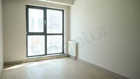 Продаётся 5-комнатная, 221 м², на 2-м этаже, район Бахчешехир, эконом-класс